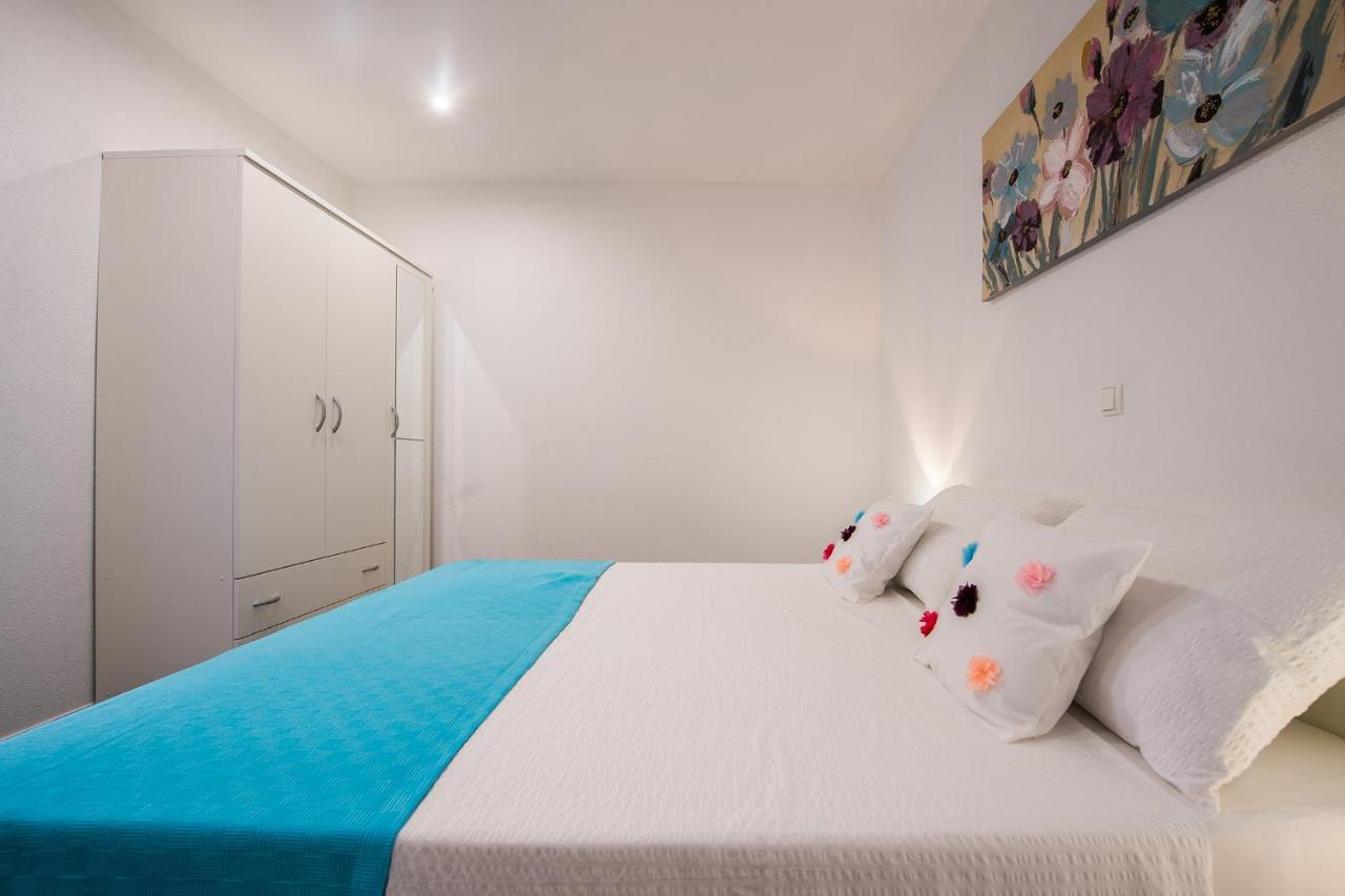 פודסטראנה Apartmani Brdar מראה חיצוני תמונה